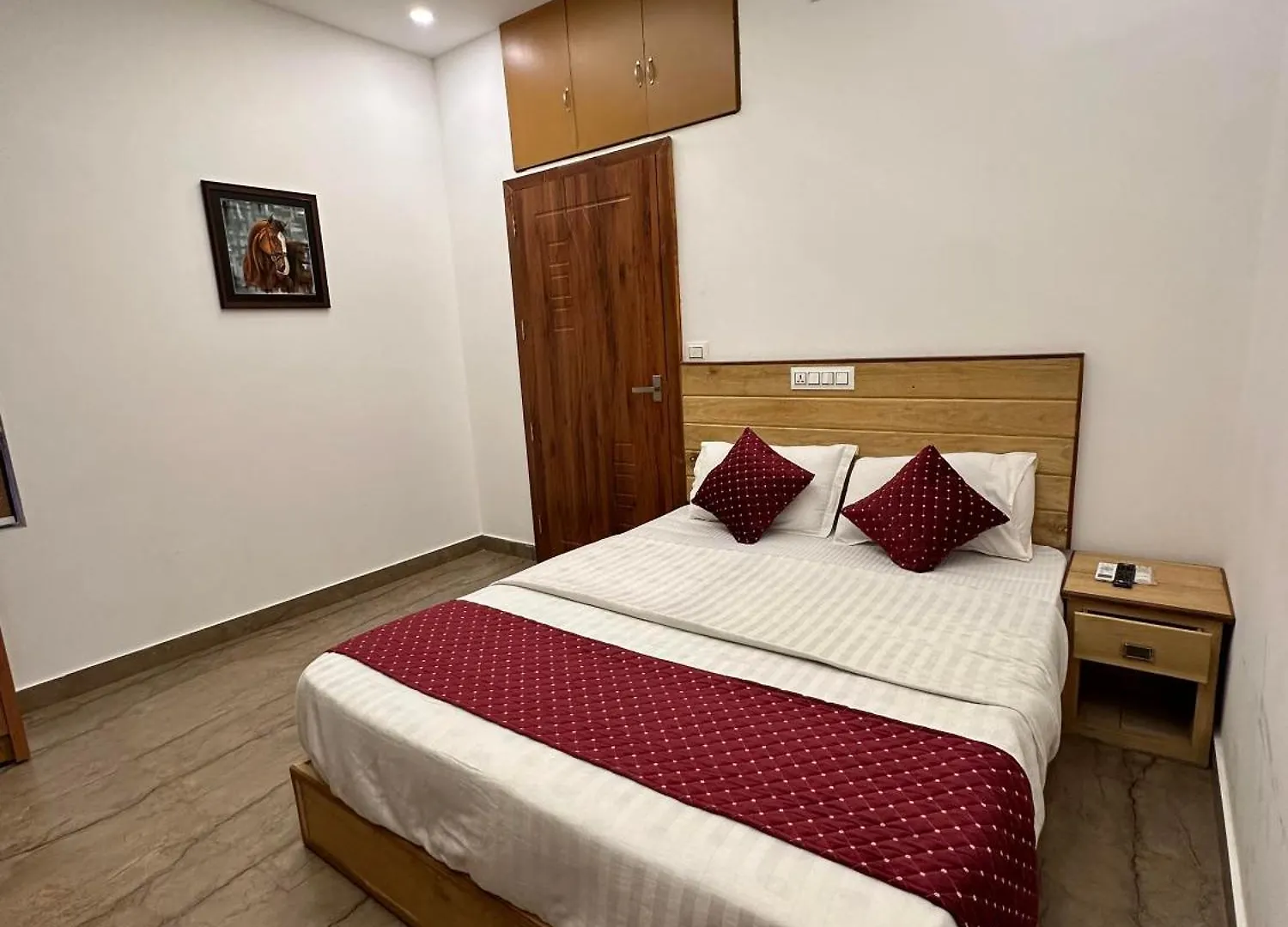 Bed & Breakfast Grandstaykannur